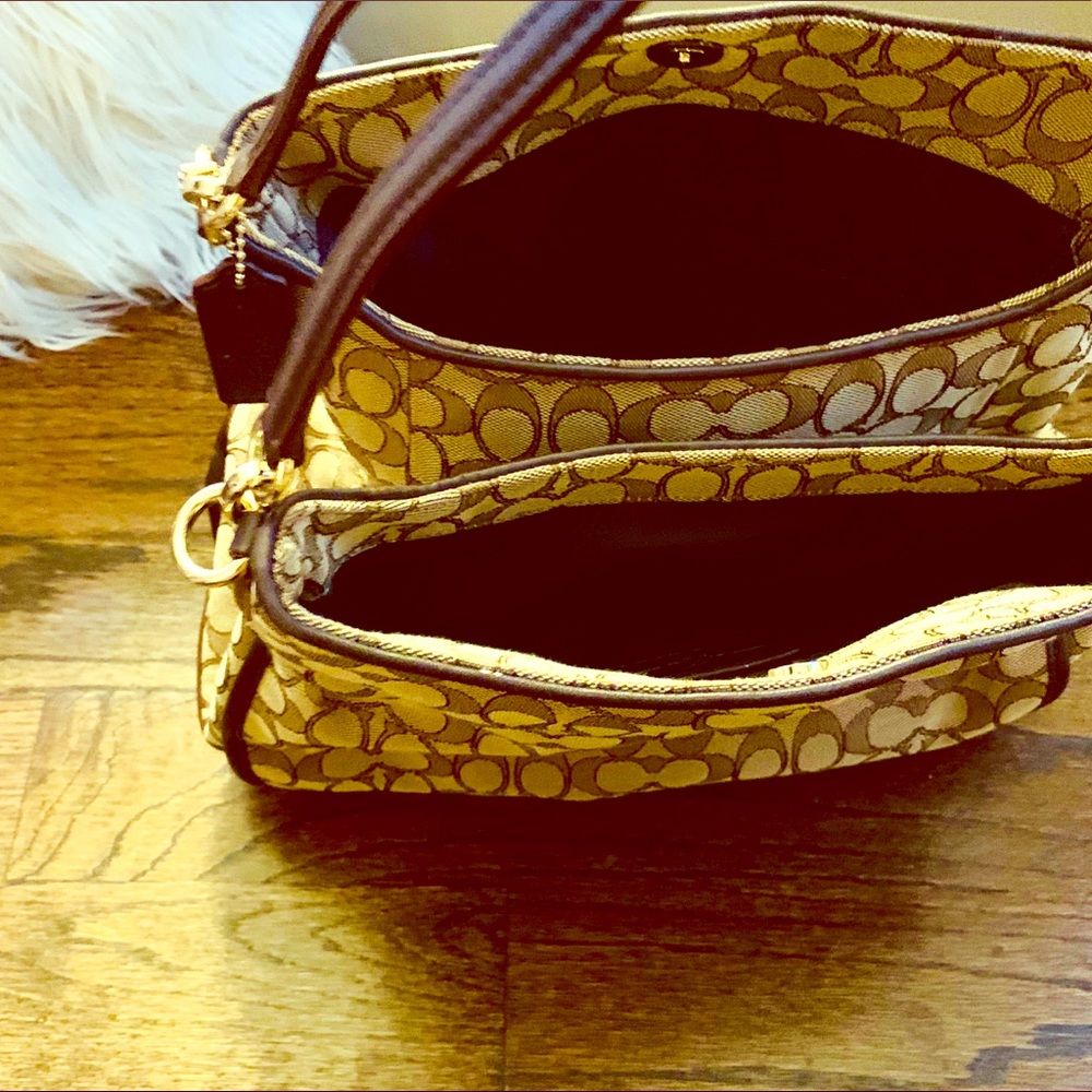 Classic Coach Signature Canvas Tote!